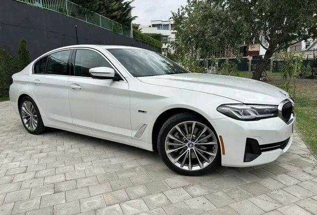 Белый БМВ 5 Серия, объемом двигателя 0 л и пробегом 11 тыс. км за 38000 $, фото 4 на Automoto.ua