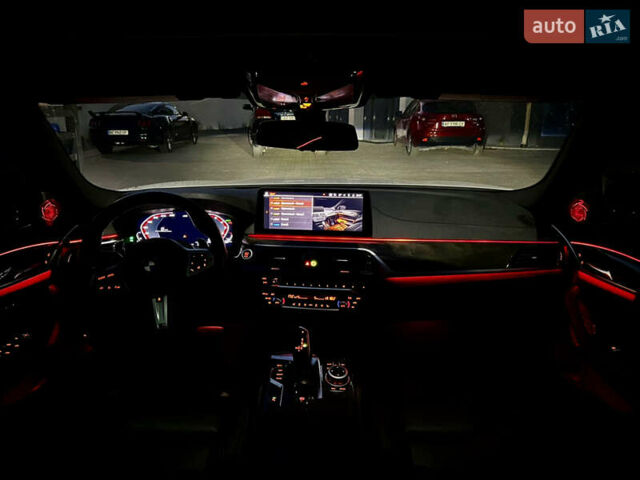 Белый БМВ 5 Серия, объемом двигателя 3 л и пробегом 45 тыс. км за 45990 $, фото 40 на Automoto.ua