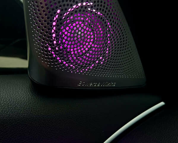 Белый БМВ 5 Серия, объемом двигателя 3 л и пробегом 45 тыс. км за 45990 $, фото 38 на Automoto.ua