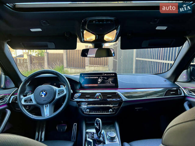 Белый БМВ 5 Серия, объемом двигателя 3 л и пробегом 45 тыс. км за 45990 $, фото 49 на Automoto.ua