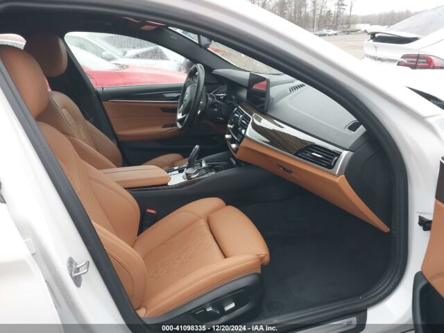 Белый БМВ 5 Серия, объемом двигателя 2 л и пробегом 70 тыс. км за 29200 $, фото 8 на Automoto.ua