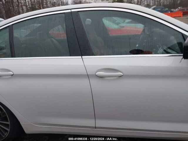 Белый БМВ 5 Серия, объемом двигателя 2 л и пробегом 70 тыс. км за 29200 $, фото 6 на Automoto.ua