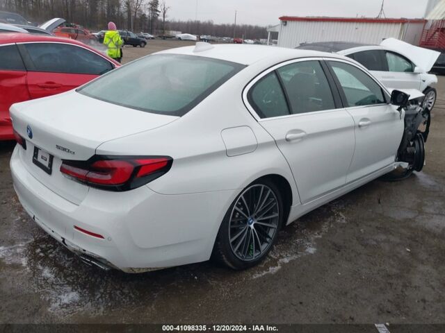 Белый БМВ 5 Серия, объемом двигателя 2 л и пробегом 70 тыс. км за 29200 $, фото 5 на Automoto.ua