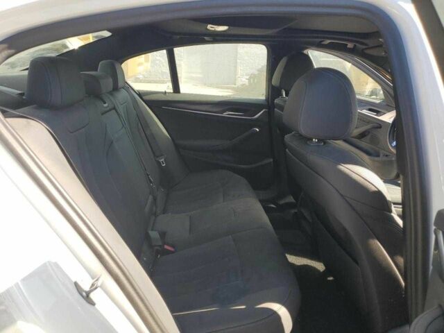 Белый БМВ 5 Серия, объемом двигателя 2 л и пробегом 29 тыс. км за 17000 $, фото 9 на Automoto.ua