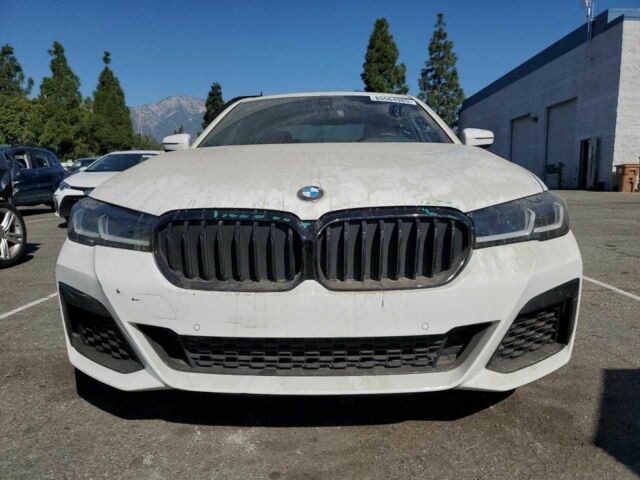 Белый БМВ 5 Серия, объемом двигателя 2 л и пробегом 29 тыс. км за 17000 $, фото 4 на Automoto.ua