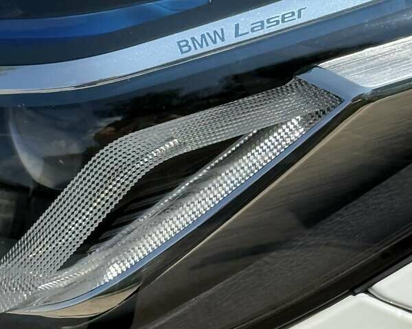 Белый БМВ 5 Серия, объемом двигателя 2 л и пробегом 40 тыс. км за 61000 $, фото 6 на Automoto.ua