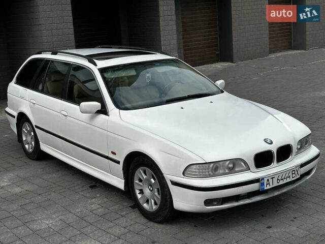 Белый БМВ 5 Серия, объемом двигателя 2.79 л и пробегом 245 тыс. км за 4350 $, фото 7 на Automoto.ua