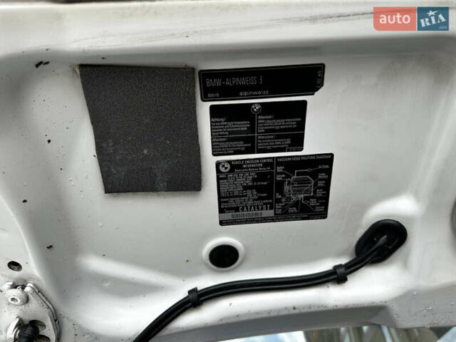 Белый БМВ 5 Серия, объемом двигателя 2.79 л и пробегом 245 тыс. км за 4350 $, фото 49 на Automoto.ua