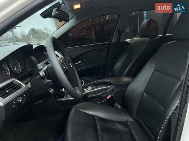 Білий БМВ 5 Серія, об'ємом двигуна 2 л та пробігом 387 тис. км за 6300 $, фото 17 на Automoto.ua