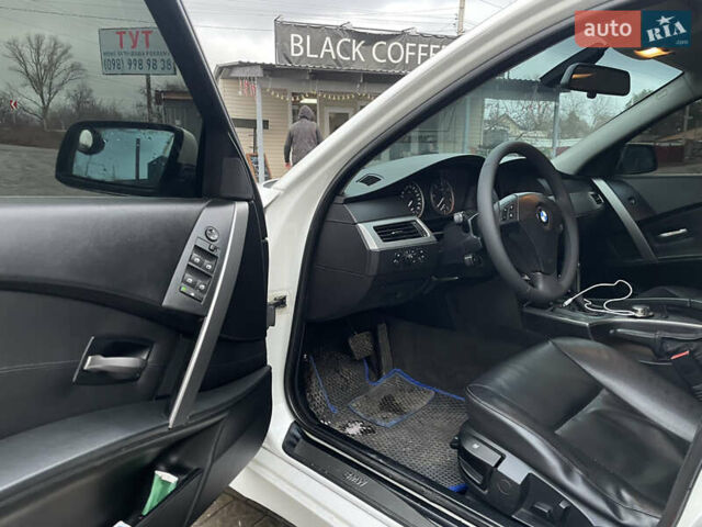 Білий БМВ 5 Серія, об'ємом двигуна 2 л та пробігом 387 тис. км за 6300 $, фото 16 на Automoto.ua