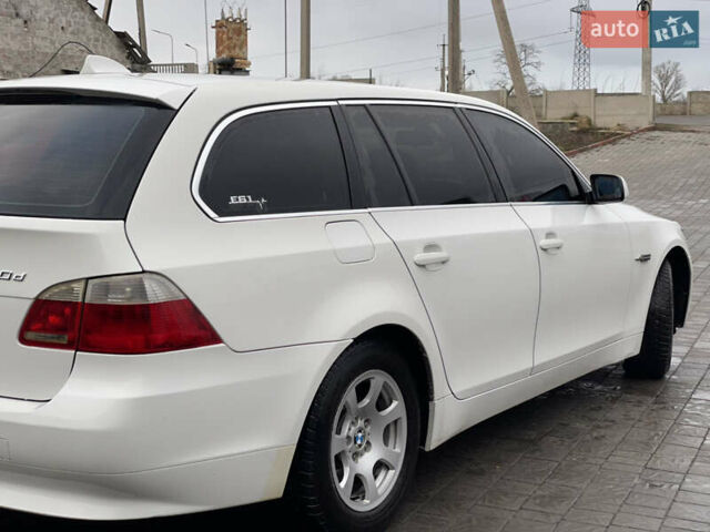 Білий БМВ 5 Серія, об'ємом двигуна 2 л та пробігом 387 тис. км за 6300 $, фото 7 на Automoto.ua