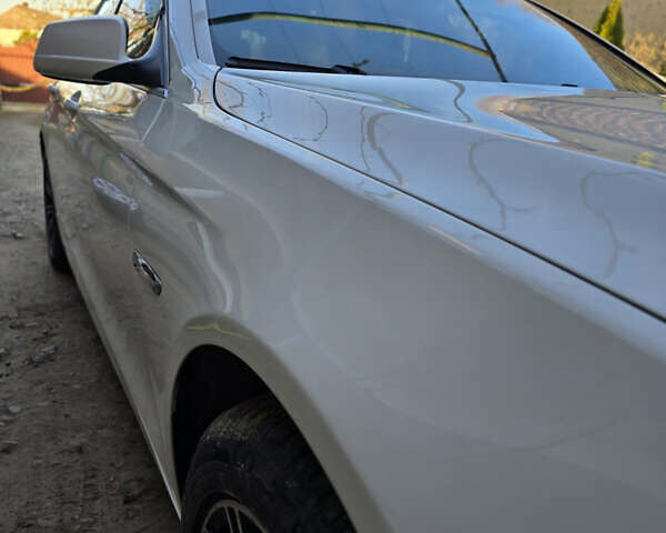 Белый БМВ 5 Серия, объемом двигателя 2 л и пробегом 430 тыс. км за 13000 $, фото 8 на Automoto.ua