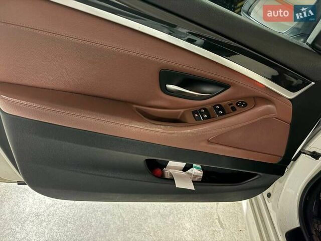 Белый БМВ 5 Серия, объемом двигателя 2 л и пробегом 270 тыс. км за 13000 $, фото 16 на Automoto.ua