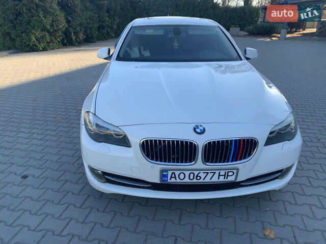 Белый БМВ 5 Серия, объемом двигателя 2 л и пробегом 430 тыс. км за 13000 $, фото 12 на Automoto.ua