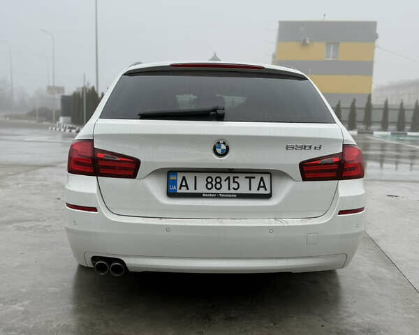 Белый БМВ 5 Серия, объемом двигателя 2.99 л и пробегом 267 тыс. км за 14300 $, фото 3 на Automoto.ua