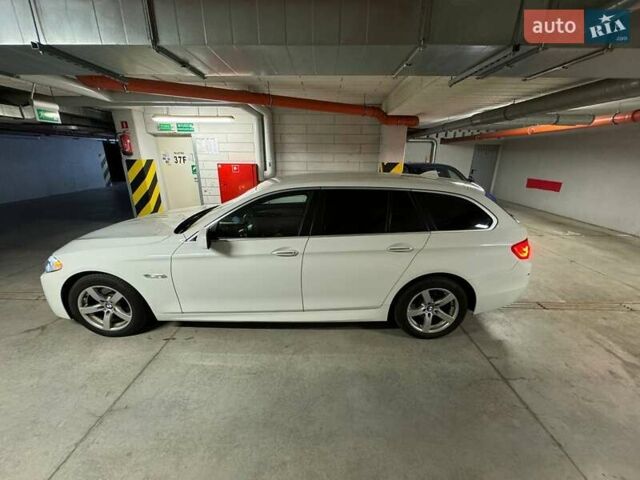 Белый БМВ 5 Серия, объемом двигателя 2 л и пробегом 270 тыс. км за 13000 $, фото 4 на Automoto.ua
