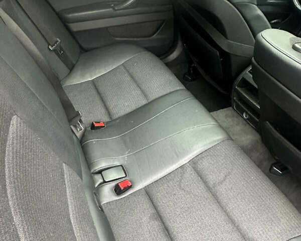 Белый БМВ 5 Серия, объемом двигателя 2 л и пробегом 300 тыс. км за 14777 $, фото 9 на Automoto.ua