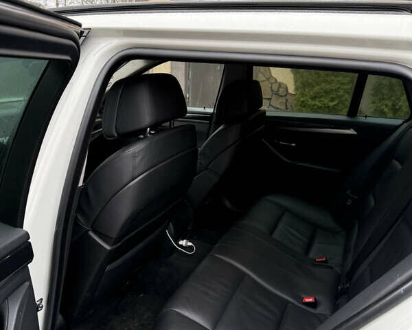 Белый БМВ 5 Серия, объемом двигателя 2.99 л и пробегом 267 тыс. км за 14300 $, фото 9 на Automoto.ua