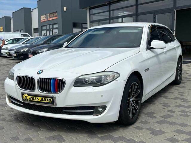 Белый БМВ 5 Серия, объемом двигателя 2 л и пробегом 411 тыс. км за 13400 $, фото 2 на Automoto.ua