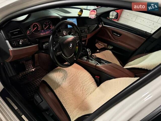 Белый БМВ 5 Серия, объемом двигателя 2 л и пробегом 270 тыс. км за 13000 $, фото 18 на Automoto.ua