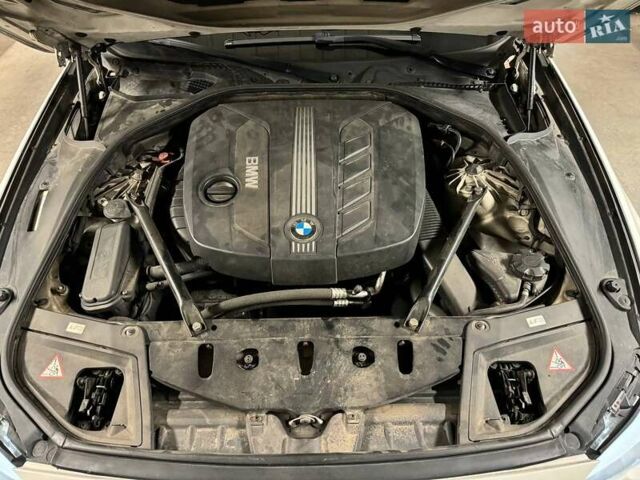 Белый БМВ 5 Серия, объемом двигателя 2 л и пробегом 270 тыс. км за 13000 $, фото 9 на Automoto.ua