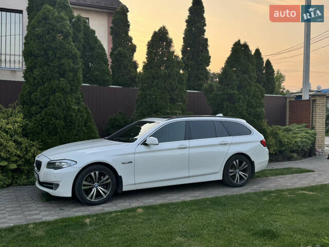Белый БМВ 5 Серия, объемом двигателя 2 л и пробегом 268 тыс. км за 16000 $, фото 2 на Automoto.ua