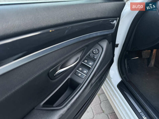 Белый БМВ 5 Серия, объемом двигателя 2 л и пробегом 268 тыс. км за 16000 $, фото 8 на Automoto.ua