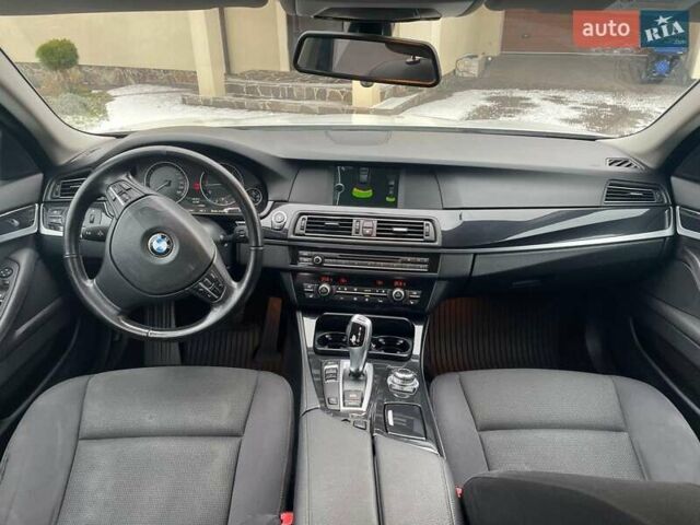 Білий БМВ 5 Серія, об'ємом двигуна 2 л та пробігом 233 тис. км за 14000 $, фото 7 на Automoto.ua