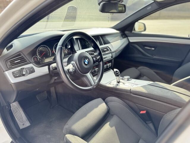 Білий БМВ 5 Серія, об'ємом двигуна 2 л та пробігом 281 тис. км за 18600 $, фото 15 на Automoto.ua