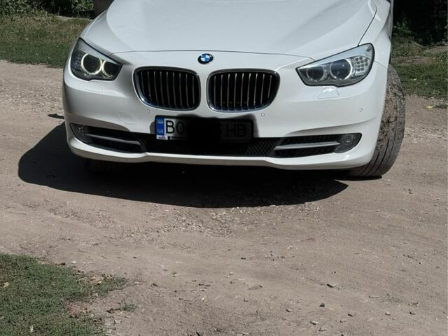 Белый БМВ 5 Серия, объемом двигателя 2 л и пробегом 200 тыс. км за 18904 $, фото 2 на Automoto.ua