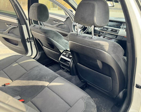 Белый БМВ 5 Серия, объемом двигателя 2 л и пробегом 281 тыс. км за 18600 $, фото 15 на Automoto.ua