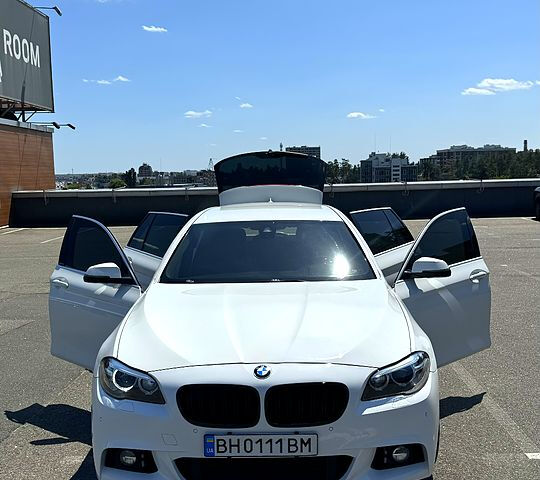 Белый БМВ 5 Серия, объемом двигателя 2 л и пробегом 320 тыс. км за 15600 $, фото 7 на Automoto.ua