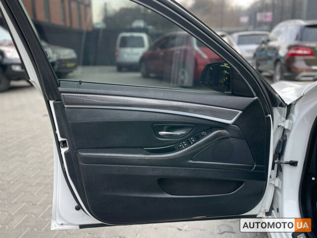 Белый БМВ 5 Серия, объемом двигателя 2 л и пробегом 290 тыс. км за 14200 $, фото 6 на Automoto.ua