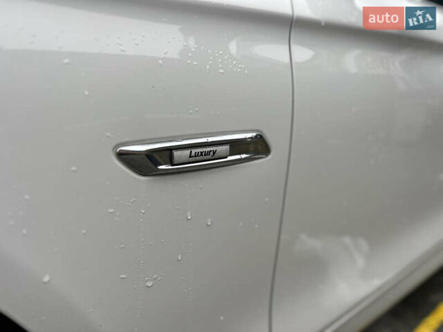 Білий БМВ 5 Серія, об'ємом двигуна 2 л та пробігом 310 тис. км за 14999 $, фото 6 на Automoto.ua