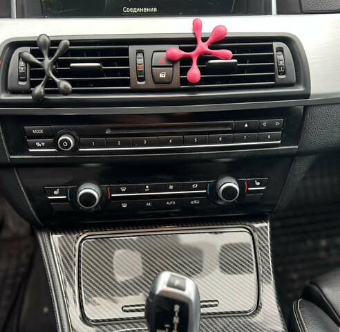 Білий БМВ 5 Серія, об'ємом двигуна 2 л та пробігом 310 тис. км за 14999 $, фото 11 на Automoto.ua