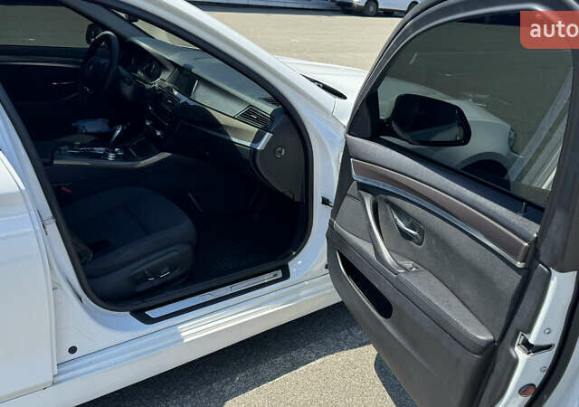 Белый БМВ 5 Серия, объемом двигателя 2 л и пробегом 325 тыс. км за 13900 $, фото 16 на Automoto.ua