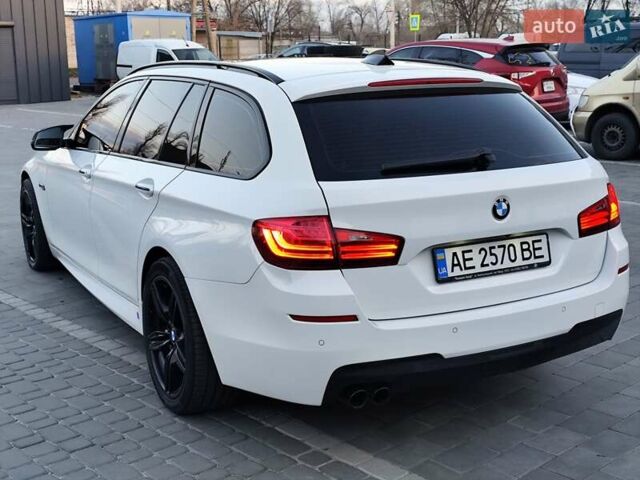 Белый БМВ 5 Серия, объемом двигателя 3 л и пробегом 236 тыс. км за 18550 $, фото 6 на Automoto.ua