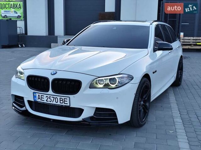 Белый БМВ 5 Серия, объемом двигателя 3 л и пробегом 236 тыс. км за 18550 $, фото 2 на Automoto.ua