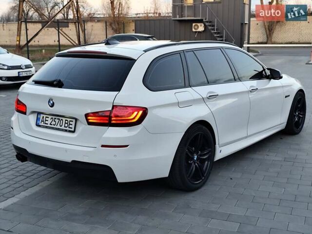 Белый БМВ 5 Серия, объемом двигателя 3 л и пробегом 236 тыс. км за 18550 $, фото 5 на Automoto.ua