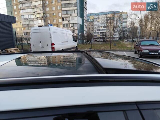 Белый БМВ 5 Серия, объемом двигателя 3 л и пробегом 236 тыс. км за 18550 $, фото 29 на Automoto.ua