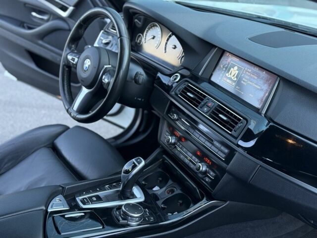 Белый БМВ 5 Серия, объемом двигателя 3 л и пробегом 235 тыс. км за 17999 $, фото 14 на Automoto.ua