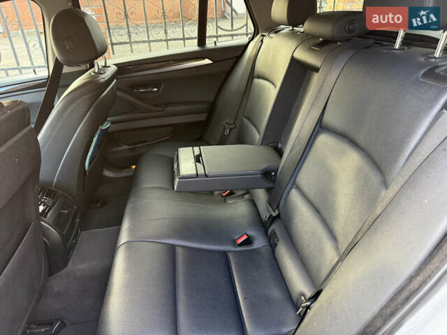 Білий БМВ 5 Серія, об'ємом двигуна 2 л та пробігом 249 тис. км за 13999 $, фото 23 на Automoto.ua