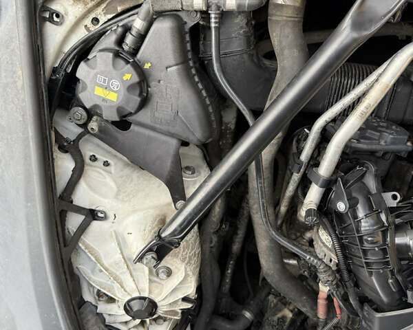 Білий БМВ 5 Серія, об'ємом двигуна 2 л та пробігом 249 тис. км за 13999 $, фото 5 на Automoto.ua