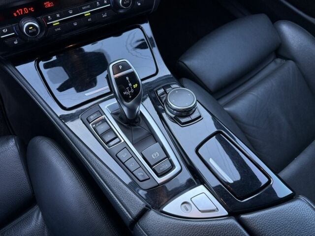 Белый БМВ 5 Серия, объемом двигателя 3 л и пробегом 235 тыс. км за 17999 $, фото 17 на Automoto.ua