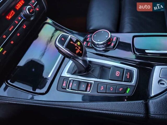 Белый БМВ 5 Серия, объемом двигателя 3 л и пробегом 236 тыс. км за 18550 $, фото 22 на Automoto.ua