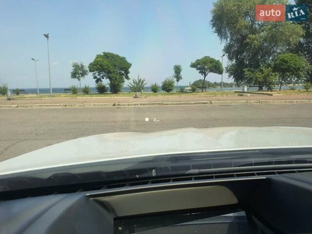 Белый БМВ 5 Серия, объемом двигателя 2 л и пробегом 330 тыс. км за 17000 $, фото 5 на Automoto.ua