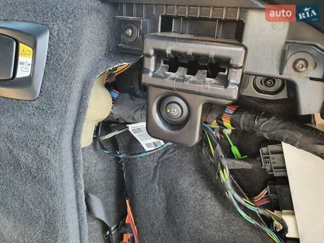 Белый БМВ 5 Серия, объемом двигателя 2 л и пробегом 330 тыс. км за 17000 $, фото 17 на Automoto.ua