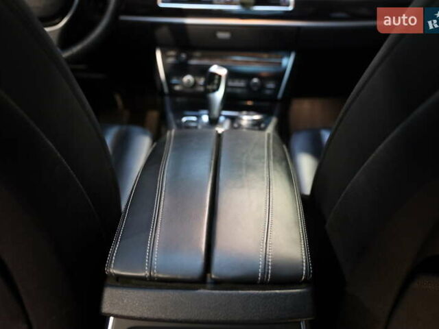 Білий БМВ 5 Серія, об'ємом двигуна 2.98 л та пробігом 127 тис. км за 19500 $, фото 39 на Automoto.ua