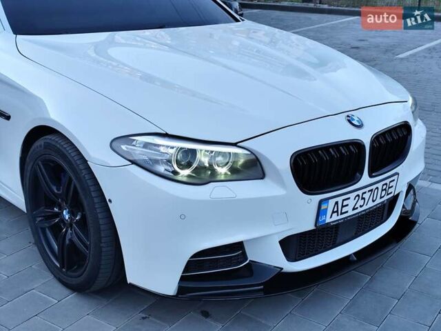 Белый БМВ 5 Серия, объемом двигателя 3 л и пробегом 236 тыс. км за 18550 $, фото 8 на Automoto.ua