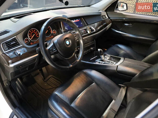 Білий БМВ 5 Серія, об'ємом двигуна 2.98 л та пробігом 127 тис. км за 19500 $, фото 18 на Automoto.ua